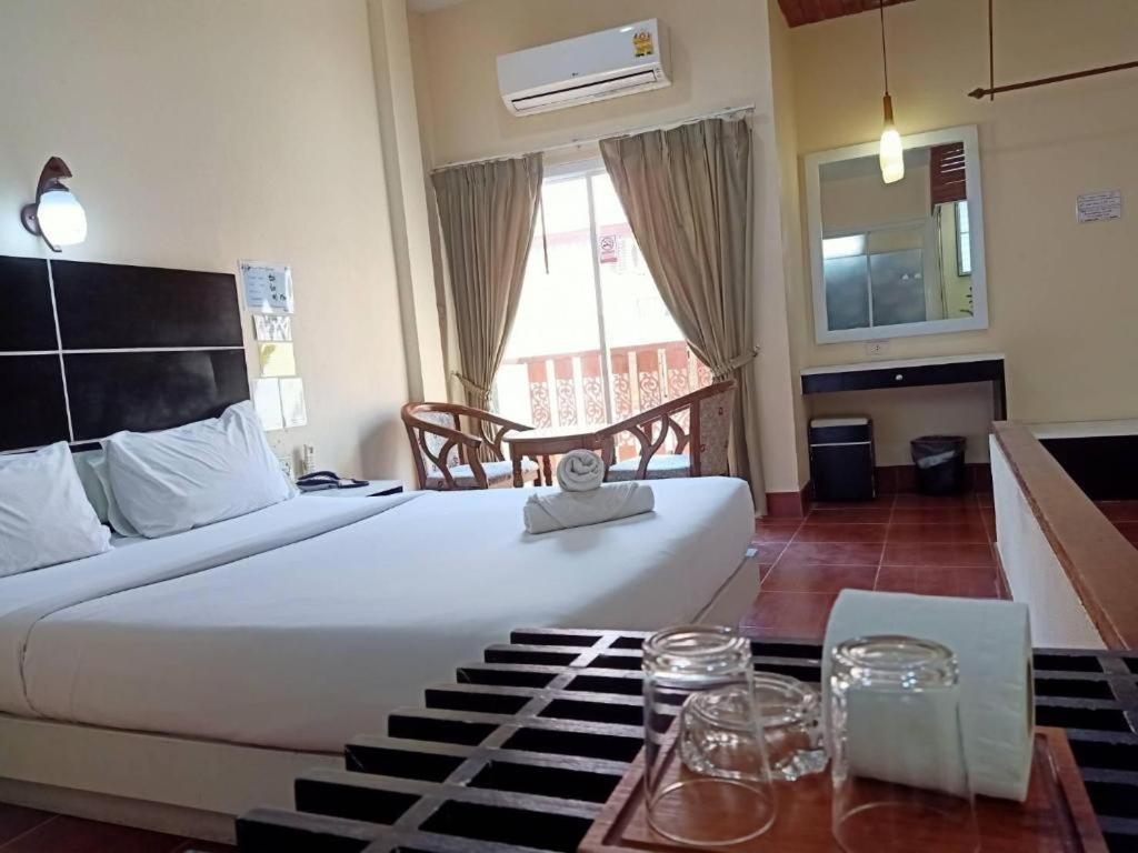 V.Hotel & Resort Hat Yai Eksteriør bilde