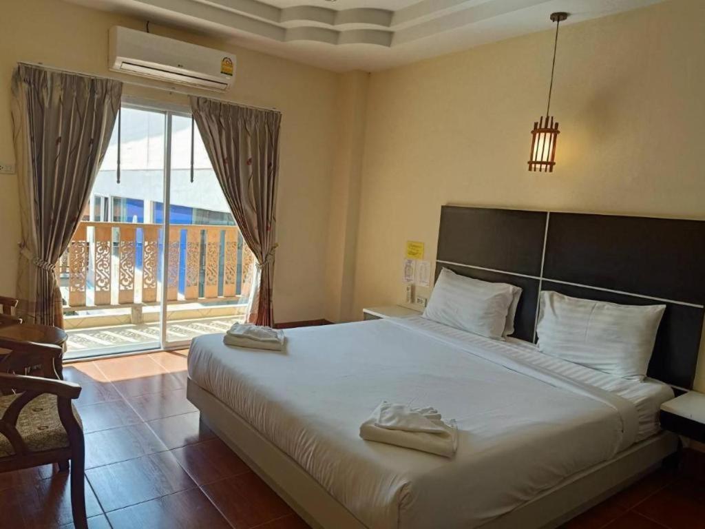 V.Hotel & Resort Hat Yai Eksteriør bilde